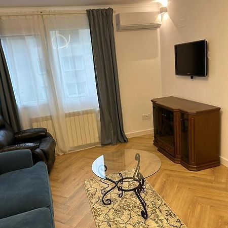 Alex Apartament Central Бухарест Экстерьер фото
