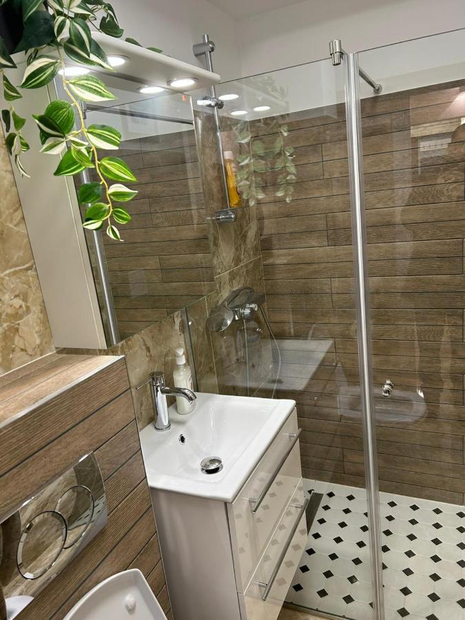 Alex Apartament Central Бухарест Экстерьер фото